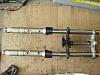 Parting my 1998 Hawk-forks.jpg