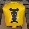 FOR SALE: NICE OEM YELLOW BODYWORK, TANK ZERO GRAVITY SCREEN-tank4.jpg