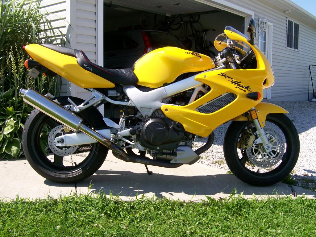 Name:  99HondaSuperHawk003.jpg
Views: 261
Size:  171.3 KB
