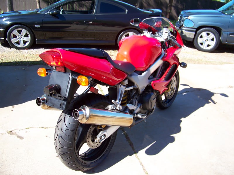 Name:  996mustangthing008.jpg
Views: 720
Size:  94.5 KB