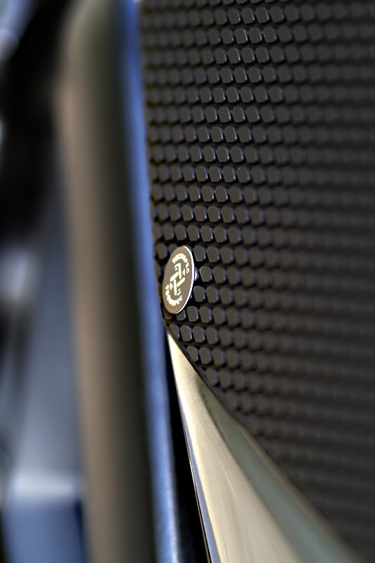 Name: tankgrip.jpg
Views: 423
Size: 52.6 KB