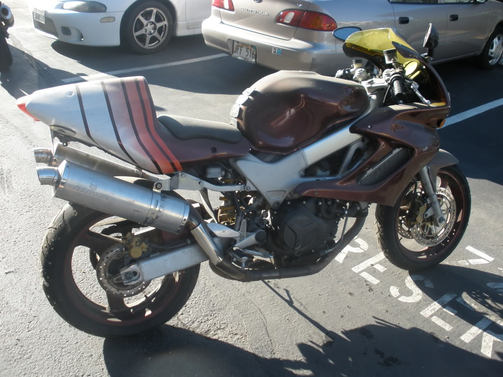 Name:  096.jpg
Views: 34
Size:  162.1 KB