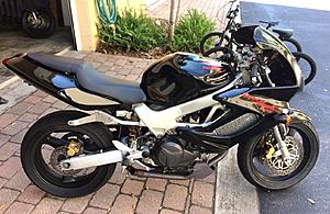 Parting out complete Black 1999-vtrblack1.jpg