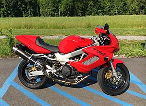 1998 VTR1000F for sale-30a1d5b1-1add-42c1-9028-0c7ff1767d0b.jpeg