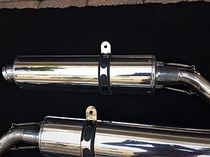 SOLD: Two Brothers high mount slip on exhaust mufflers-tbr8.jpg