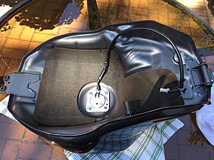 19 liter tank, mint 2005 factory titanium color-img_1068.jpg