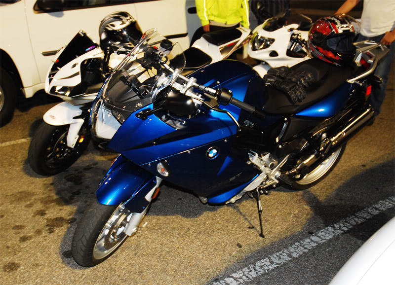 Name:  bluebmw.jpg
Views: 80
Size:  128.9 KB