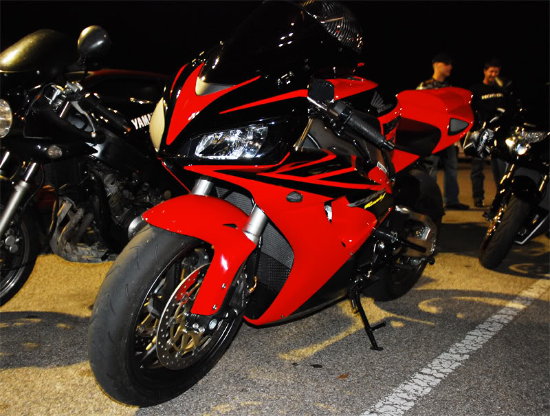 Name:  redcbr.jpg
Views: 52
Size:  125.6 KB