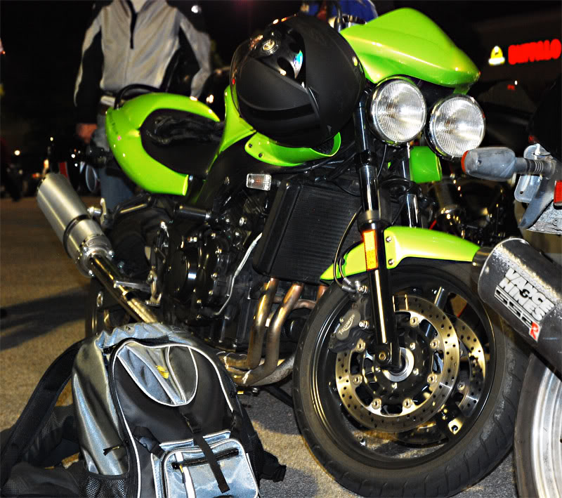 Name:  triumphspeedfour.jpg
Views: 63
Size:  142.4 KB