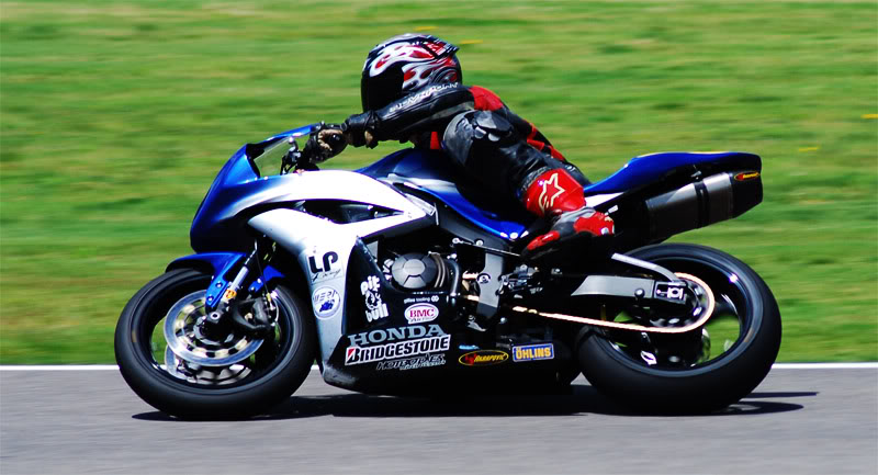 Name:  silverandbluecbr600rr.jpg
Views: 22
Size:  75.0 KB