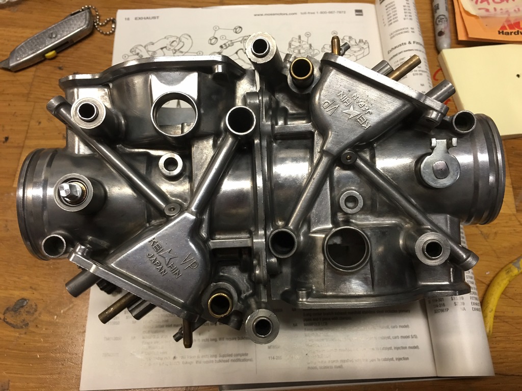 Name:  carb%202.jpg
Views: 72
Size:  216.8 KB