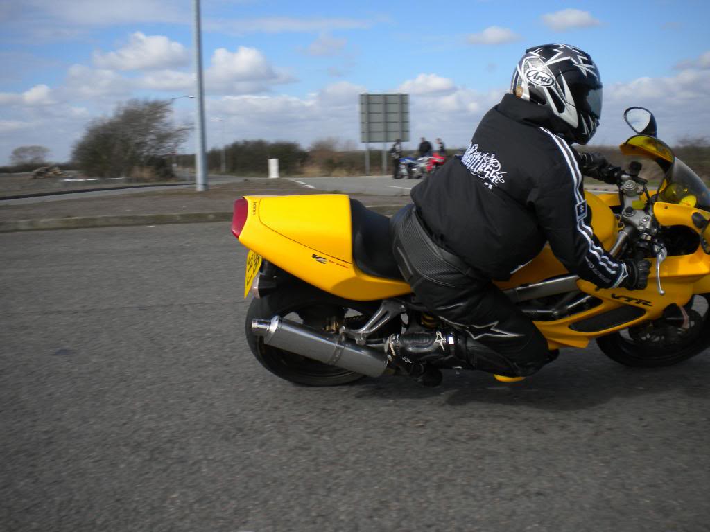 Name:  031-1.jpg
Views: 17
Size:  88.3 KB