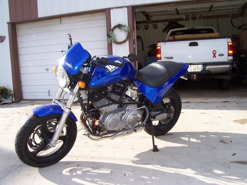 Name:  CBonbike008.jpg
Views: 53
Size:  94.1 KB