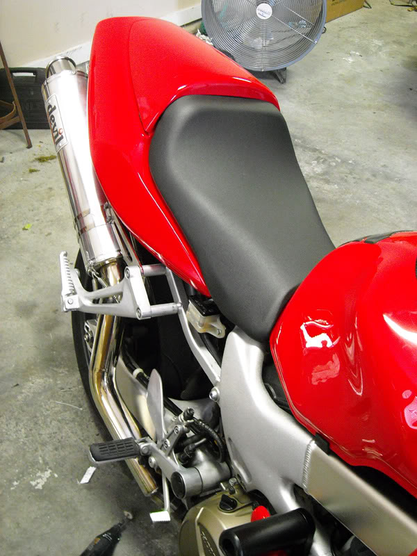 Name:  rtexhaustnotpolished.jpg
Views: 28
Size:  101.3 KB