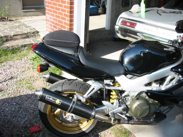 Name:  tankbag005.jpg
Views: 35
Size:  88.3 KB
