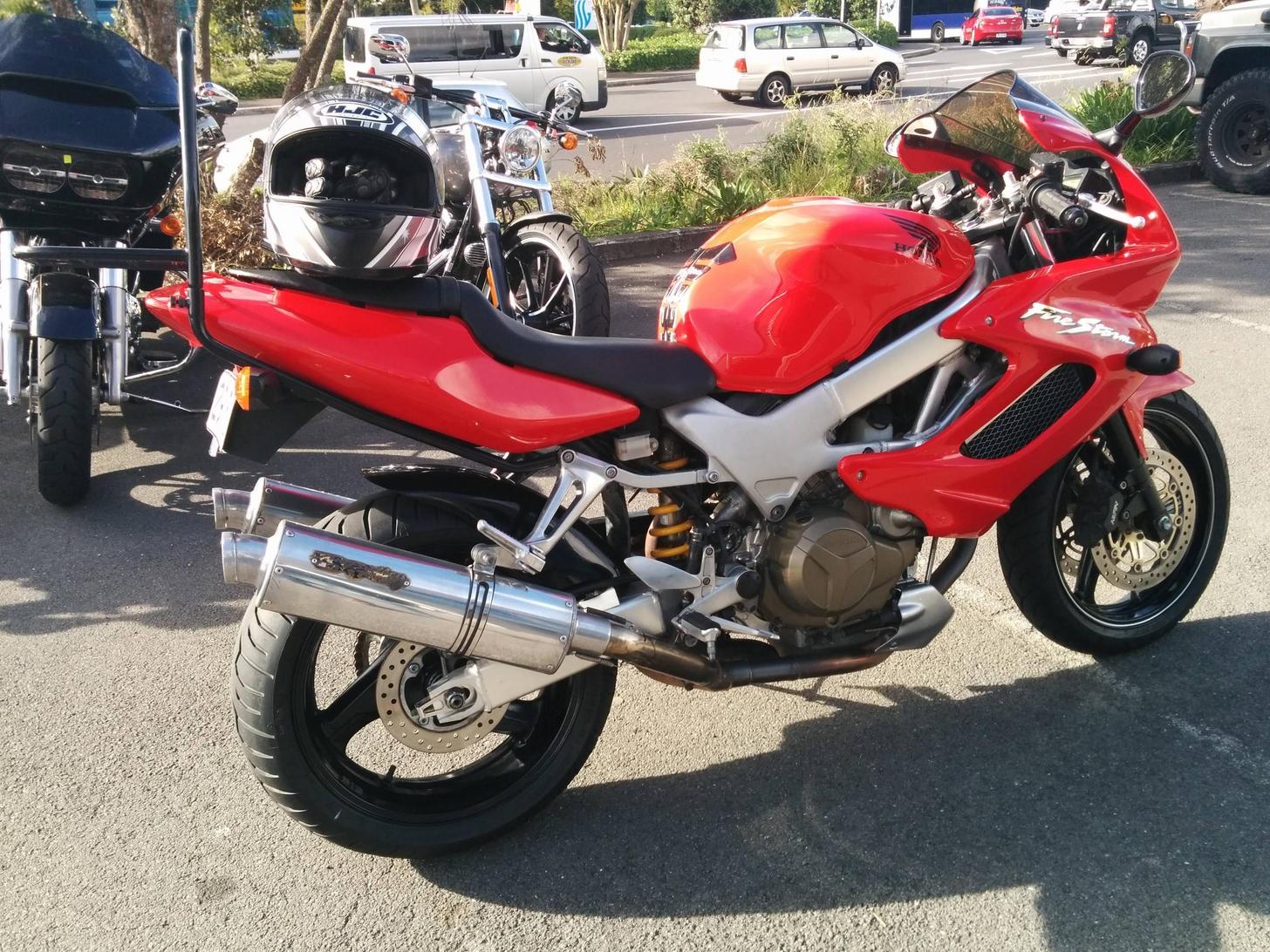 Name:  AOw6CeDr.jpg
Views: 278
Size:  334.5 KB