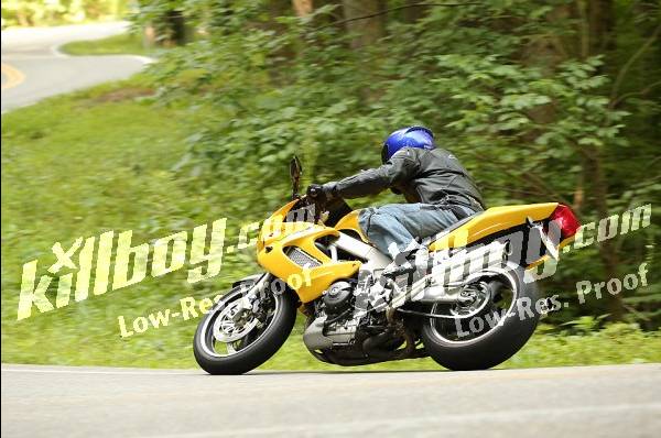 Name:  PowerheadProductions-killboycomatPhotoReflectcom-DealsGap-Tuesday-July302013-killboycom.jpg
Views: 149
Size:  48.2 KB