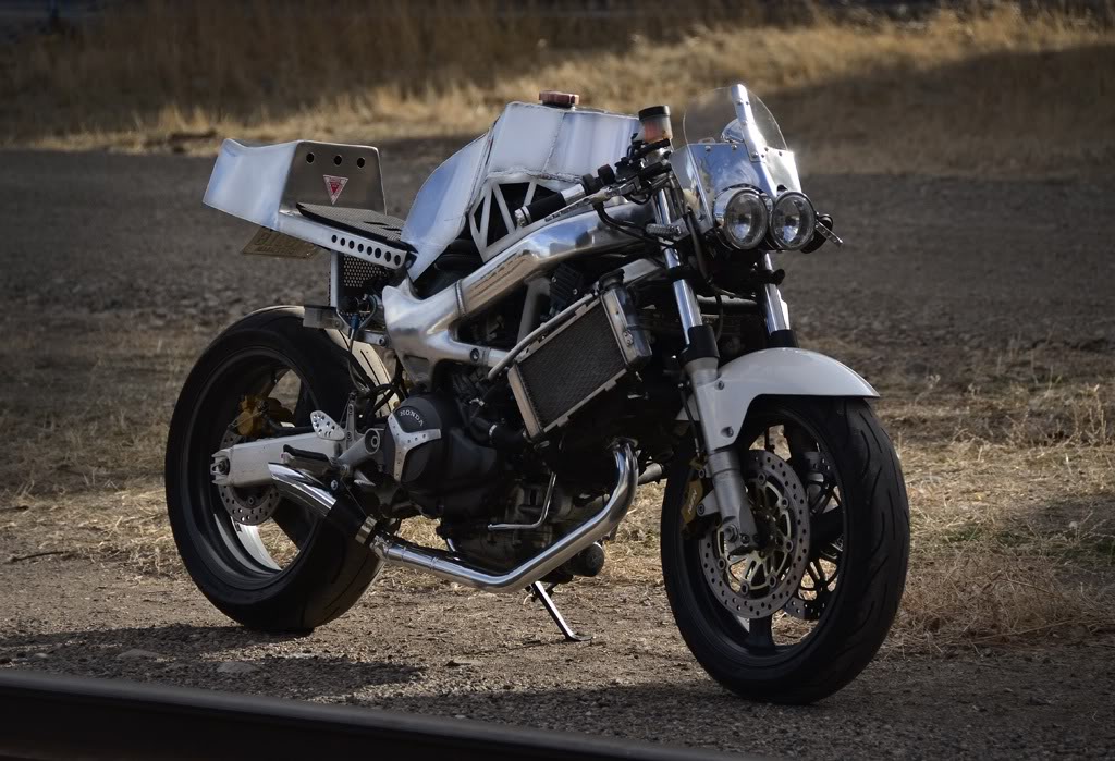 Name:  vtr2a.jpg
Views: 866
Size:  146.2 KB