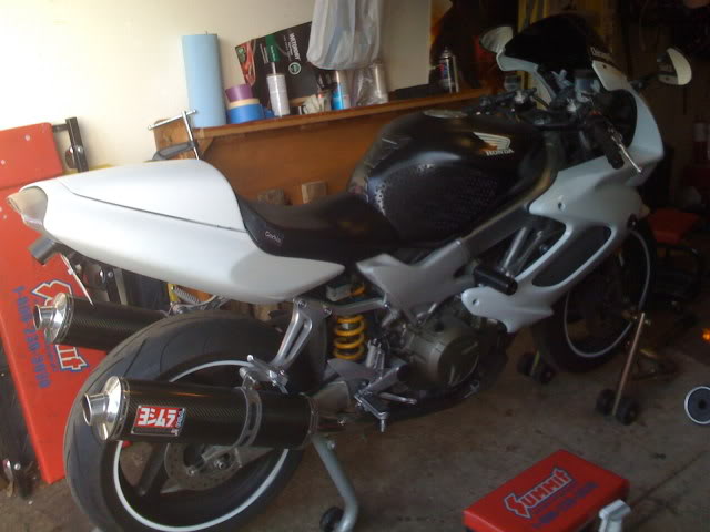 Name:  083.jpg
Views: 39
Size:  43.1 KB