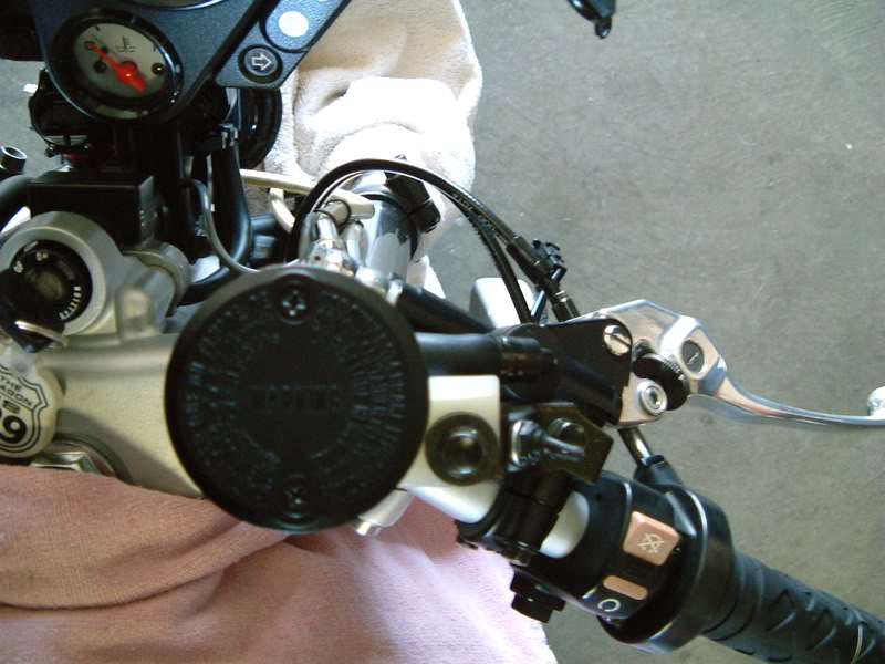 Name:  GSXR1000MC030.jpg
Views: 926
Size:  71.7 KB